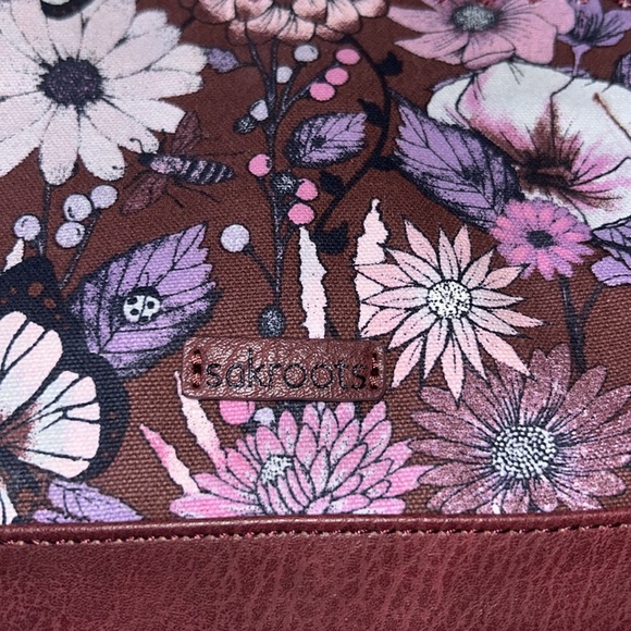 Sakroots Sanibel Crossbody - Picture 5 of 11